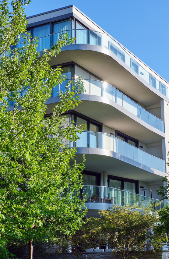 メインビジュアル-緑のあるマンション